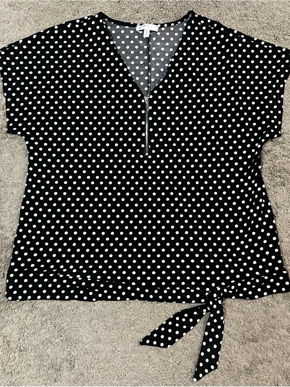 Chaus Navy Blue and White Polka Dot V-Neck Zipper Tie-Hem Blouse Size XL.